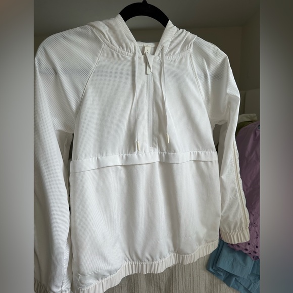 Lululemon jacket - Picture 3 of 6